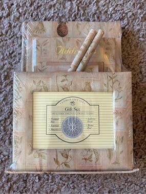 Tri-Coastal Design 5-Piece Stationary Desktop Gift Set